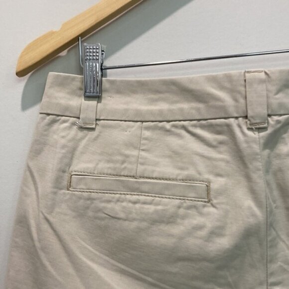 Gap Tan Boyfriend Khakis Shorts - Picture 4 of 12